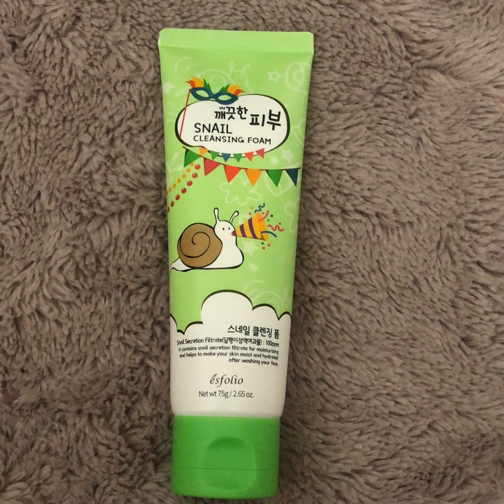 esfolio snail Cleansing Foam 75g